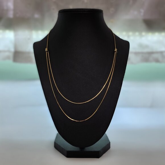 Vintage Gold Toned Sliding Necklace - Picture 2 of 9